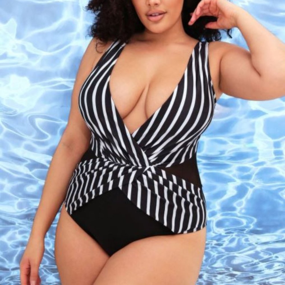 NWT Striped Twist One Piece Swimsuit